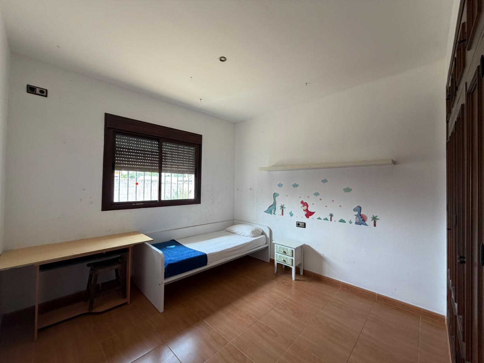Imagen 25 Casa en venta en Chiclana De La Frontera / Cerca del Family Cash