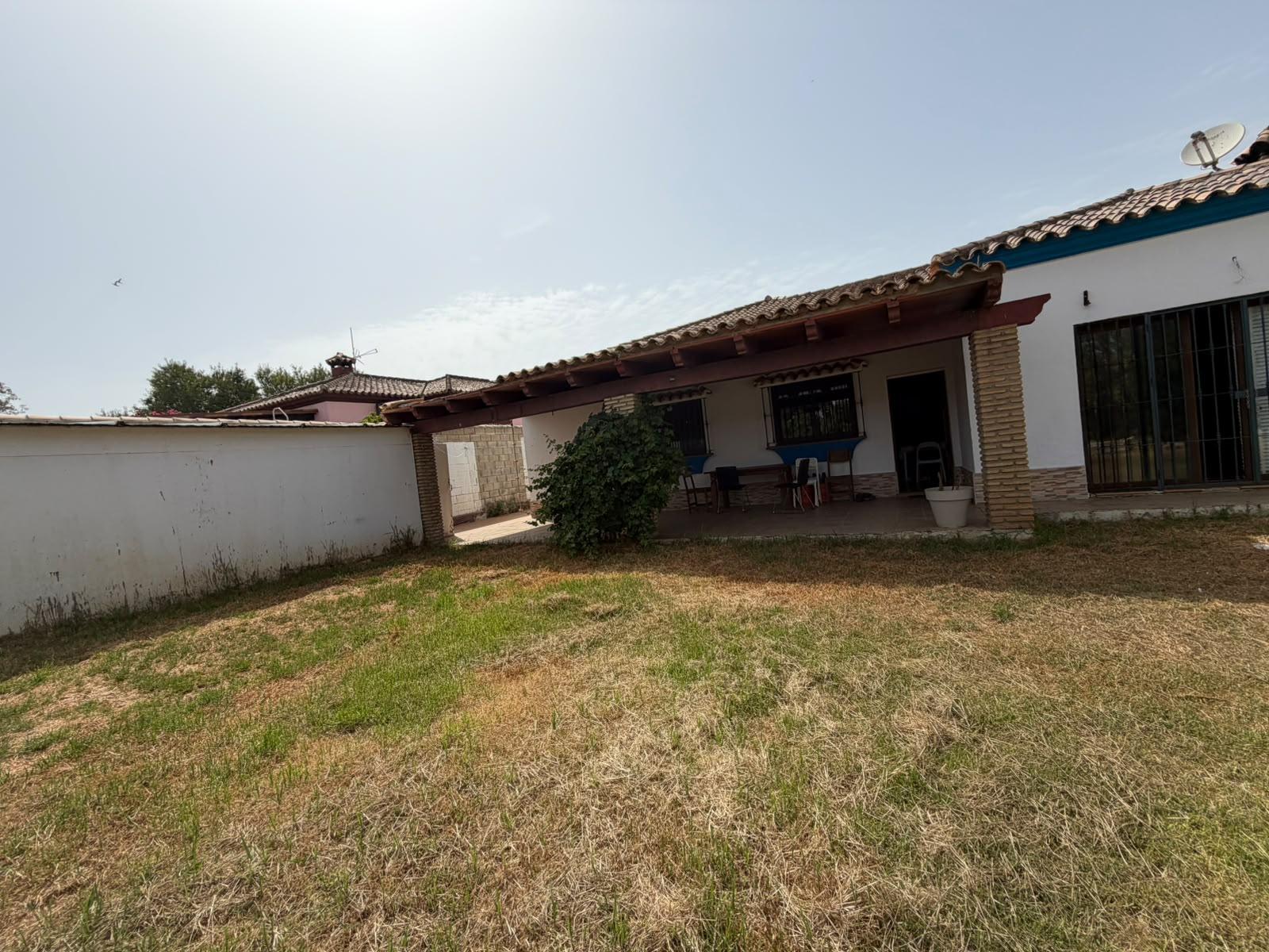 Imagen 26 Casa en venta en Chiclana De La Frontera / Cerca del Family Cash