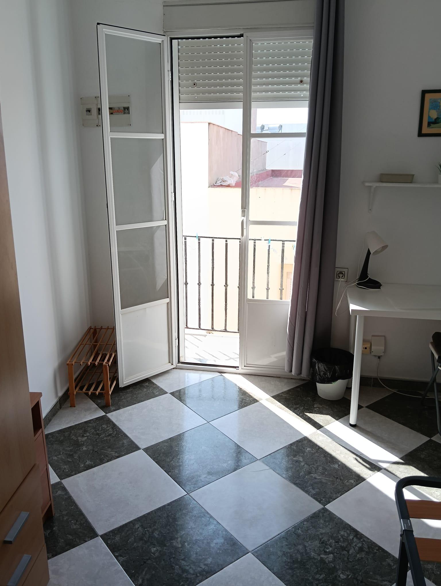 Imagen 17 Piso en venta en Cádiz / Entre el Mentidero y el Baluarte Candelaria