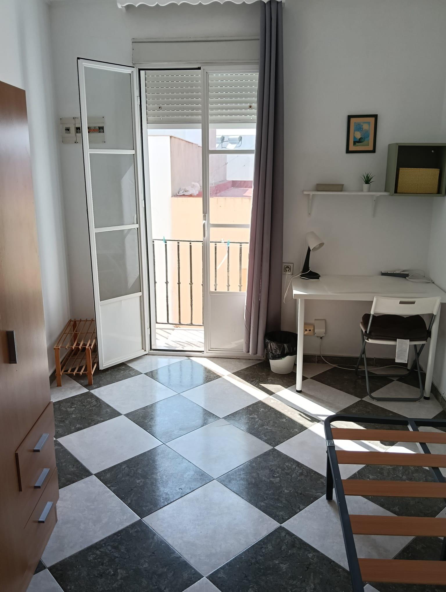 Imagen 18 Piso en venta en Cádiz / Entre el Mentidero y el Baluarte Candelaria