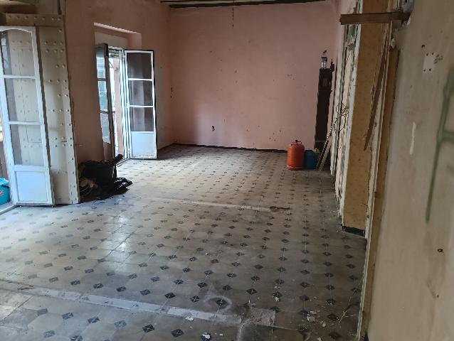 Imagen 1 Inmueble 304918 - Piso en venta en Cádiz / Cerca de la Iglesia de San Lorenzo