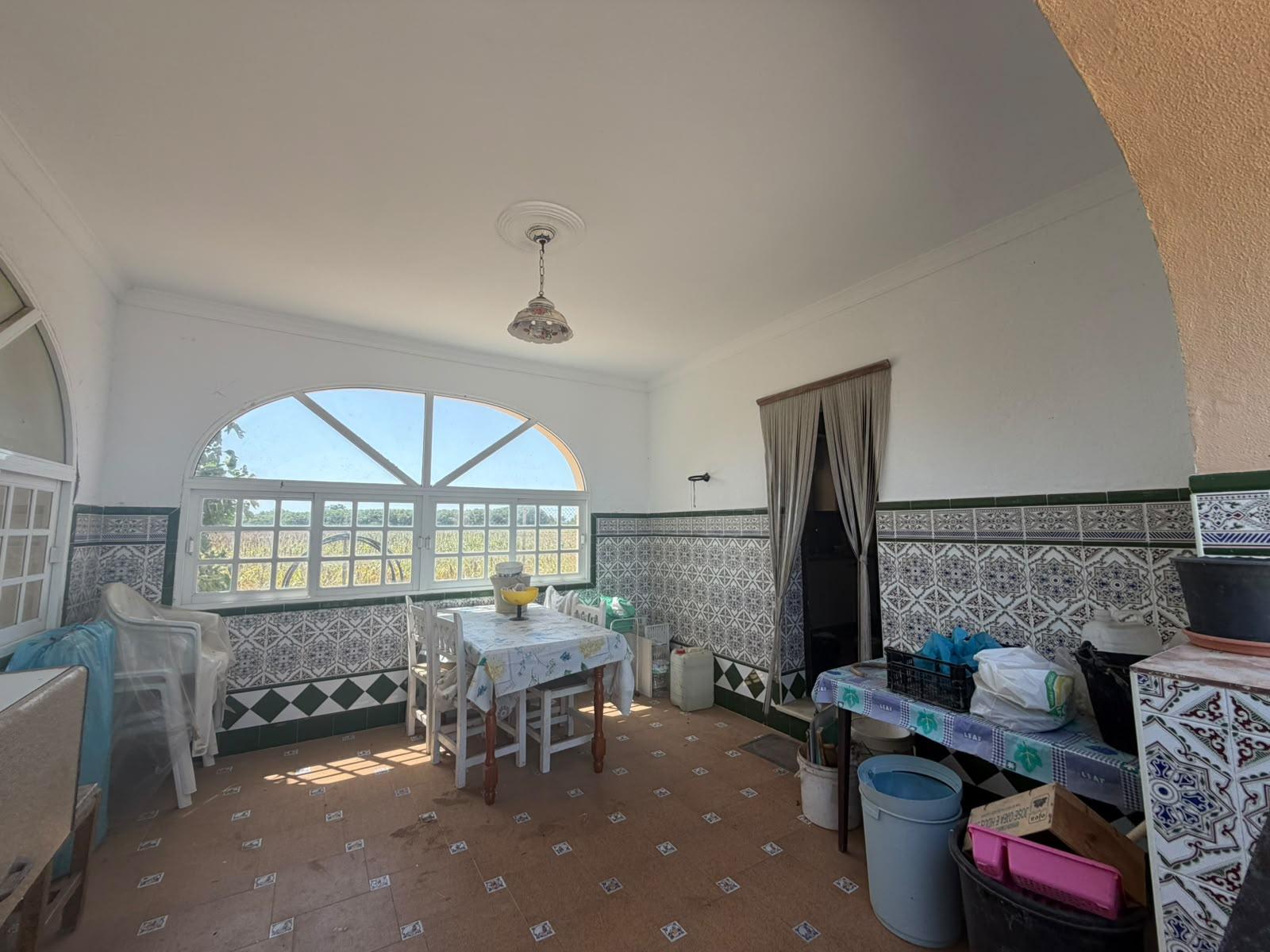 Imagen 8 Casa Rústica en venta en Chiclana De La Frontera / Cerca de la venta la Raya