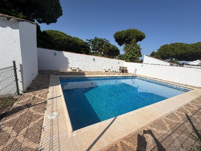 Imagen 8 Inmueble 304979 - Casa en venta en Chiclana De La Frontera / Cerca de la Rana Verde