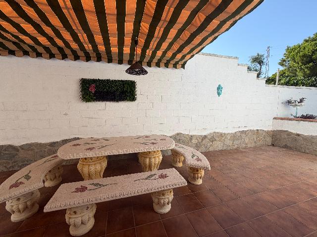 Imagen 3 Inmueble 304979 - Casa en venta en Chiclana De La Frontera / Cerca de la Rana Verde
