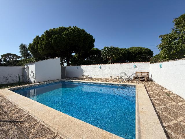 Imagen 2 Inmueble 304979 - Casa en venta en Chiclana De La Frontera / Cerca de la Rana Verde