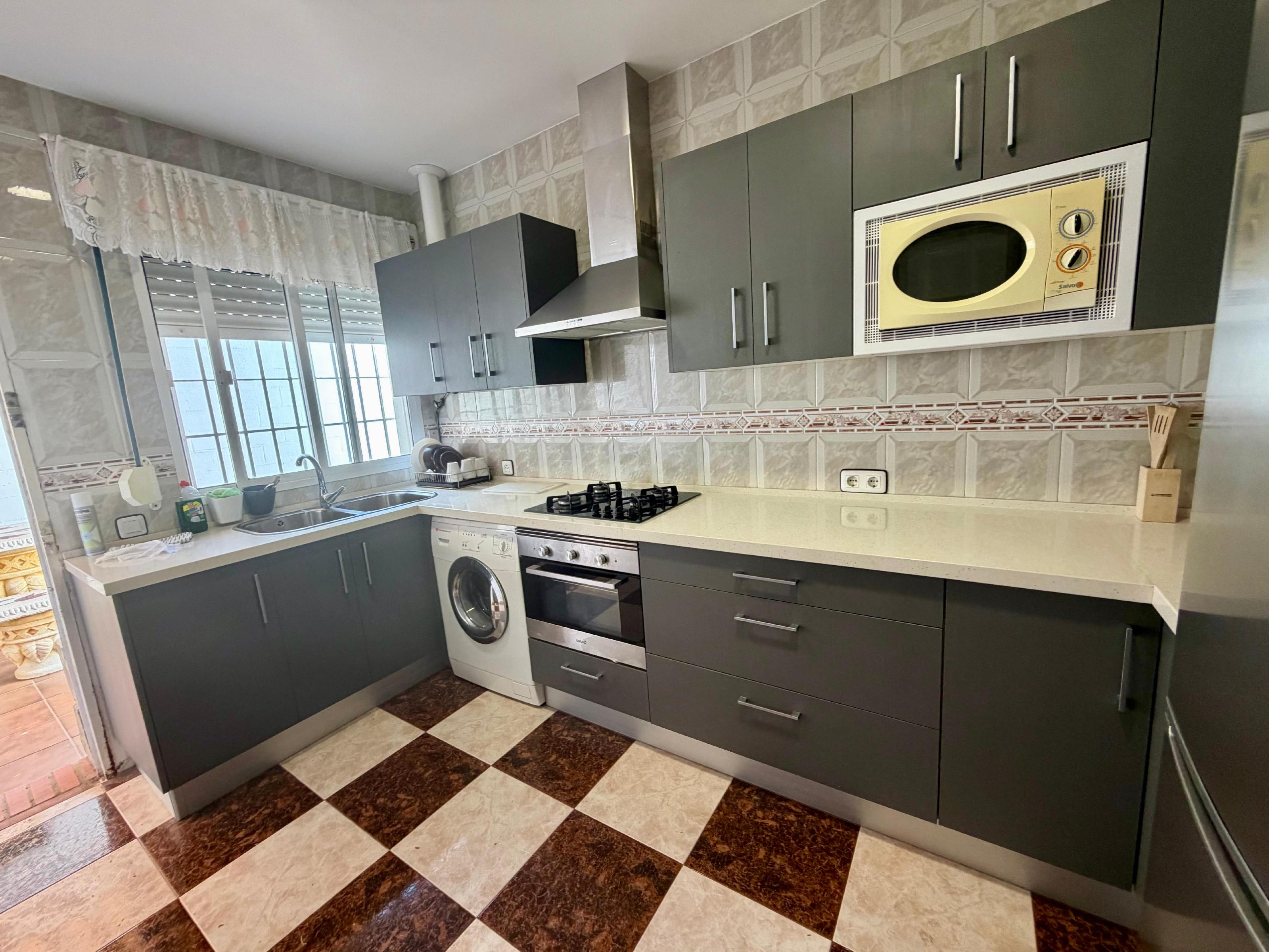 Imagen 6 Casa en venta en Chiclana De La Frontera / Cerca de la Rana Verde