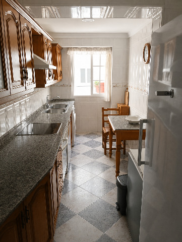 Imagen 5 Inmueble 305009 - Piso en venta en Puerto Real / Al lado de la playa de la Cachucha 