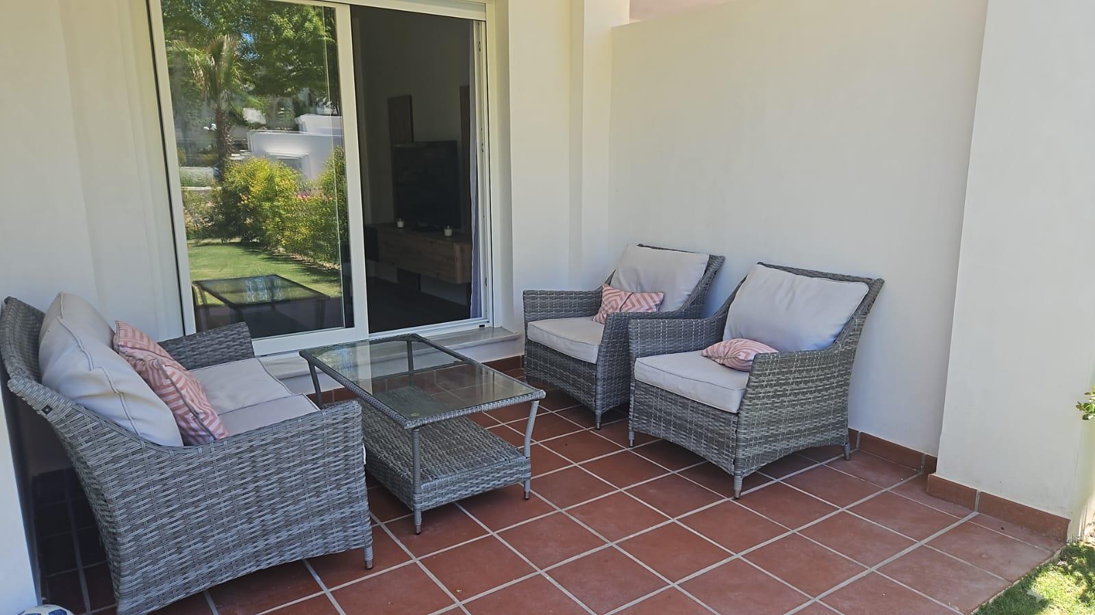 Imagen 2 Piso en venta en Chipiona / Jardines de Majarales 