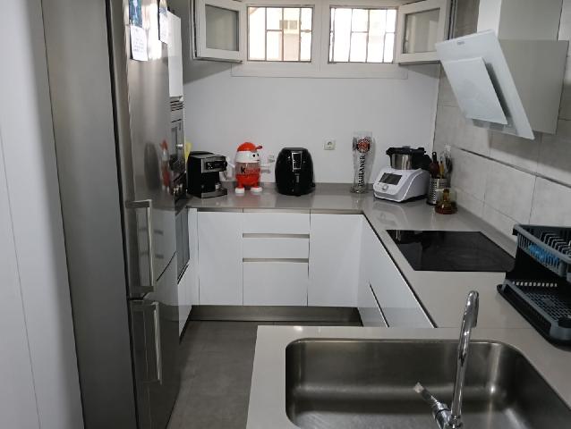 Imagen 4 Inmueble 305399 - Piso en venta en Cádiz / En la Plaza Arillo