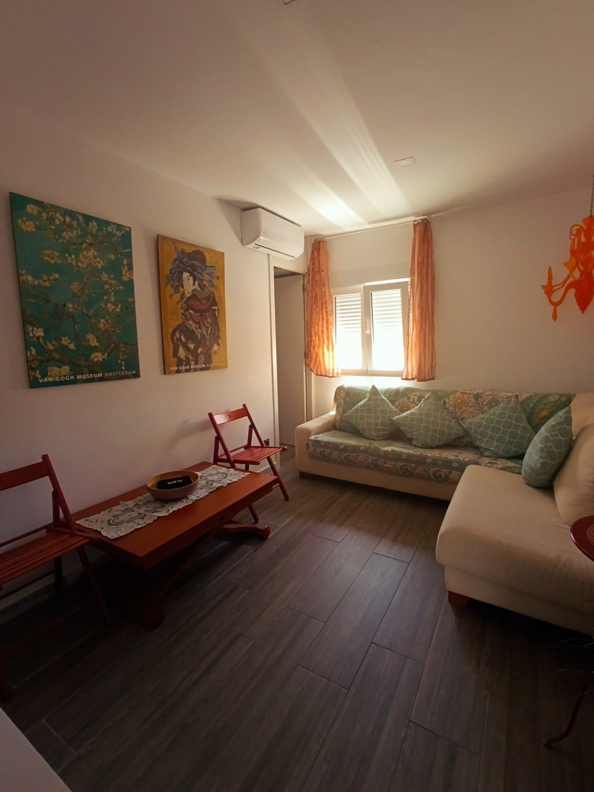 Imagen 1 Piso en venta en Rota / Cerca de la playa del rompidillo