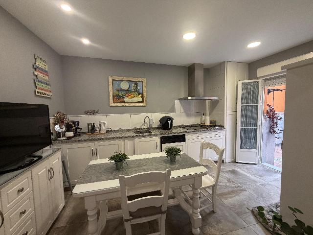 Imagen 3 Inmueble 305529 - Piso en venta en San Fernando / En la Iglesia de la Pastora