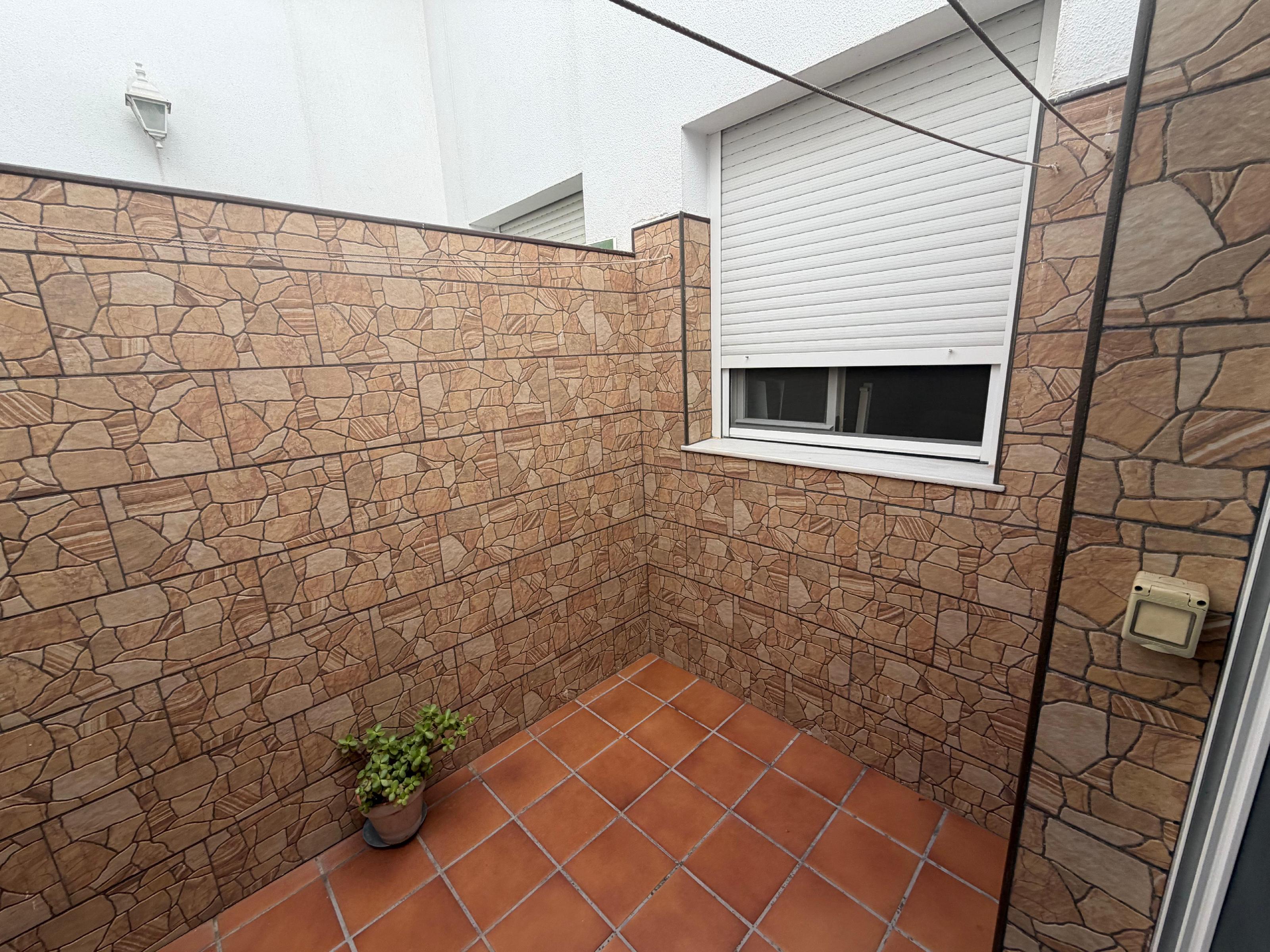 Imagen 22 Piso en venta en San Fernando / En la Iglesia de la Pastora