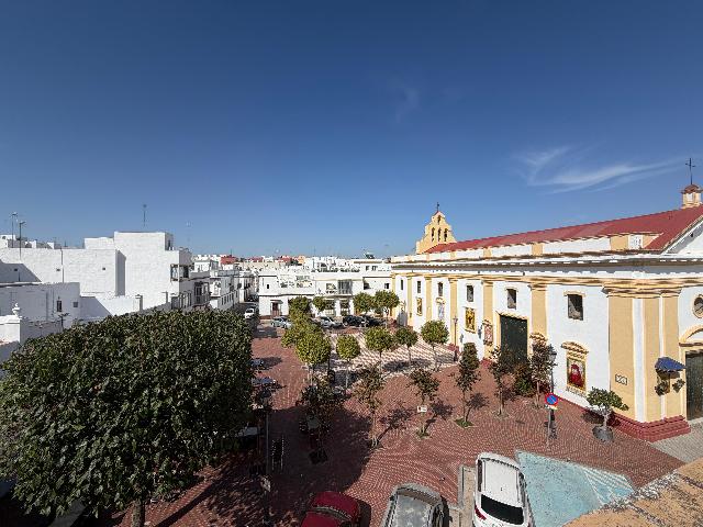Imagen 1 Inmueble 305529 - Piso en venta en San Fernando / En la Iglesia de la Pastora