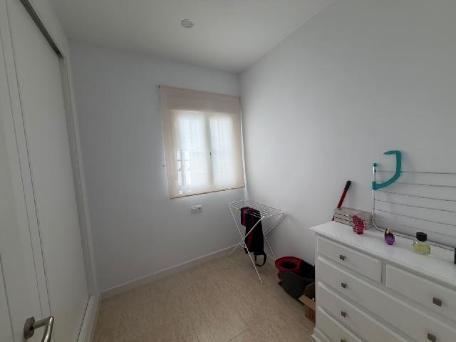 Imagen 11 Inmueble 305605 - Piso en venta en Chiclana De La Frontera / Cerca de la parada del tranvía Reyes Católicos