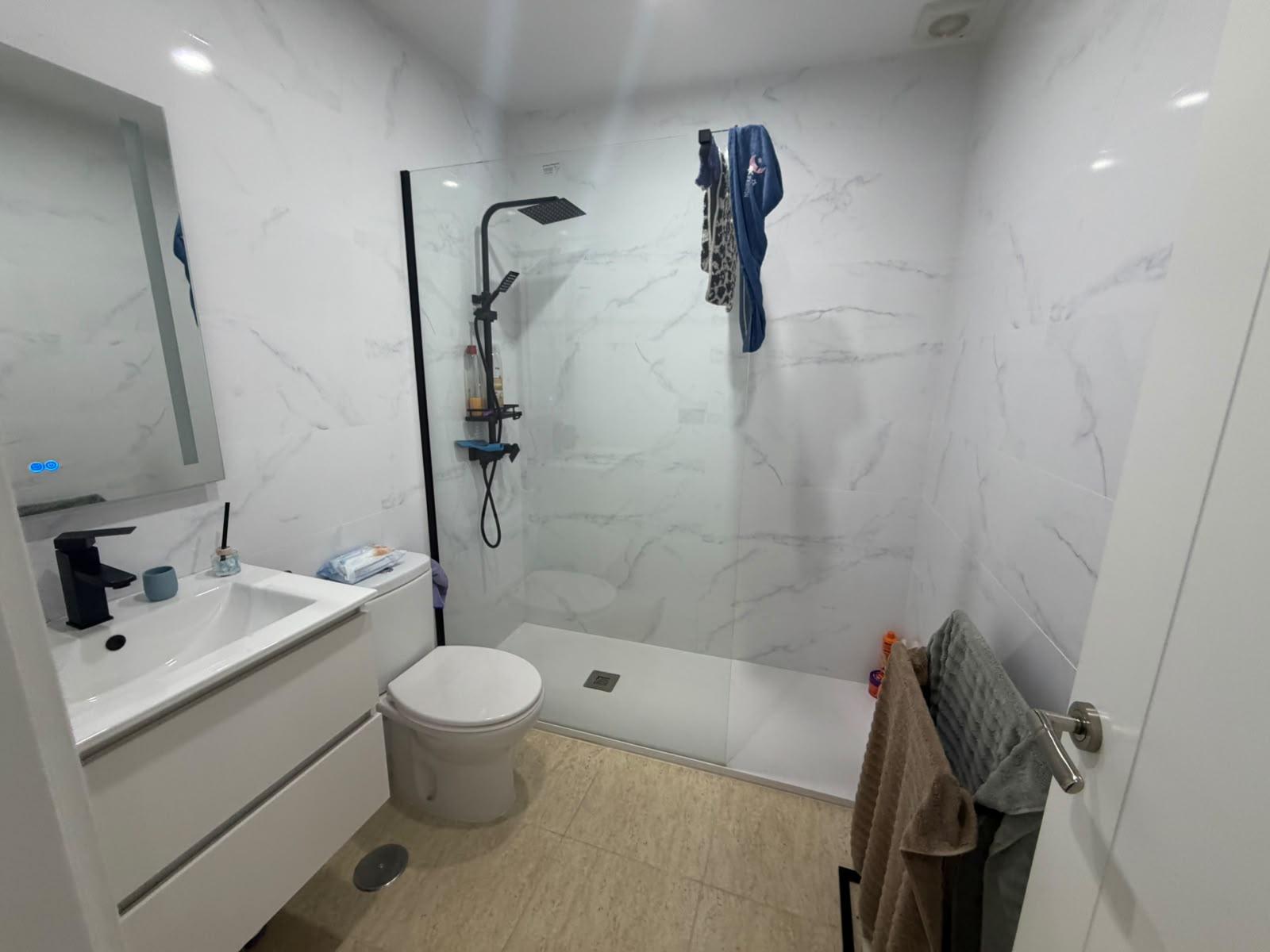 Imagen 17 Piso en venta en Chiclana De La Frontera / Cerca de la parada del tranvía Reyes Católicos