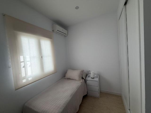 Imagen 20 Inmueble 305605 - Piso en venta en Chiclana De La Frontera / Cerca de la parada del tranvía Reyes Católicos