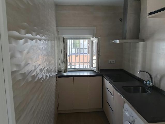Imagen 4 Inmueble 305649 - Planta Baja en venta en Cádiz / A 130 metros del corte ingles Bahia de Cadiz