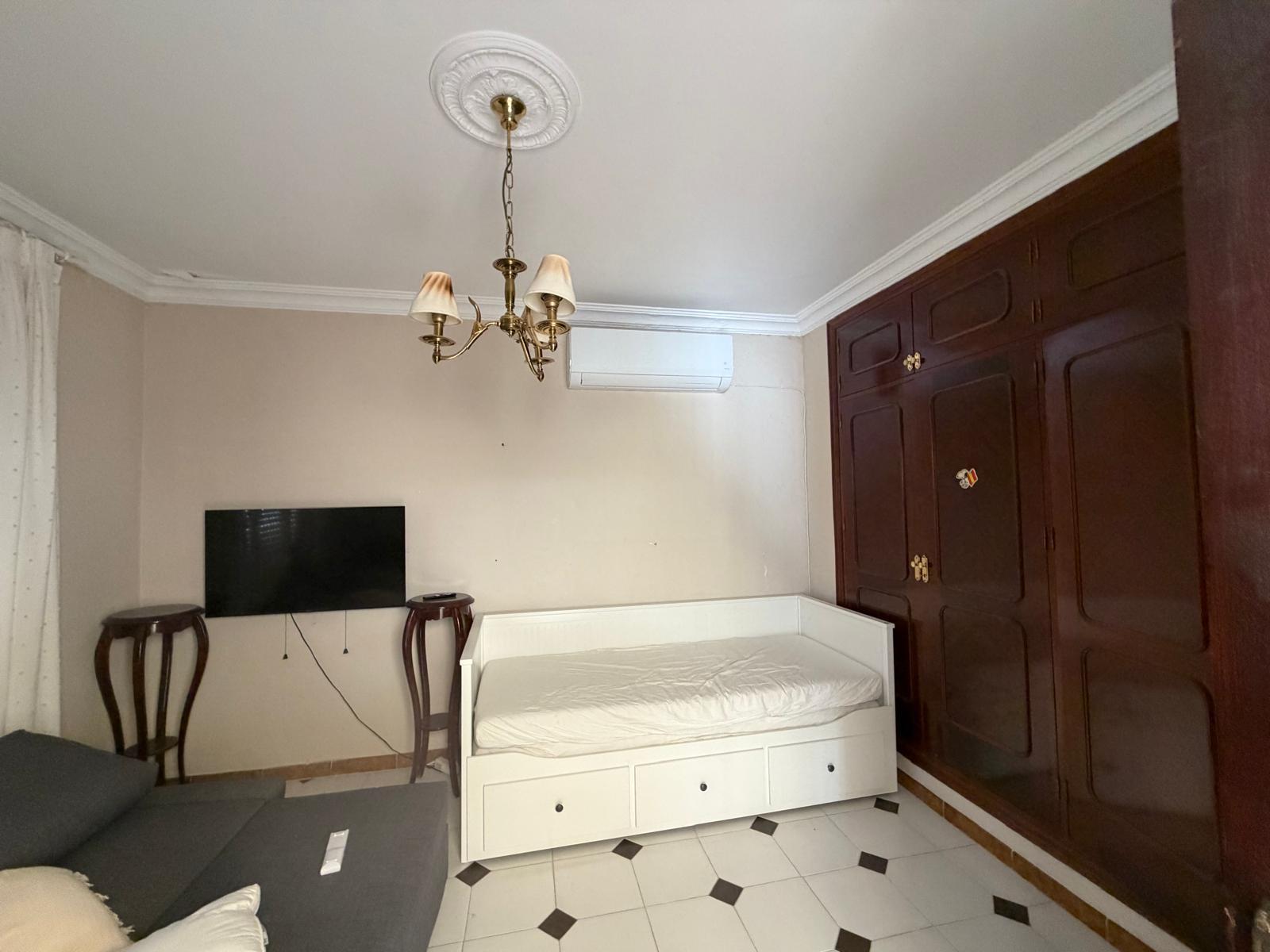 Imagen 17 Casa en venta en Chiclana De La Frontera / Junto a Moneleg en carretera Fuente Amarga