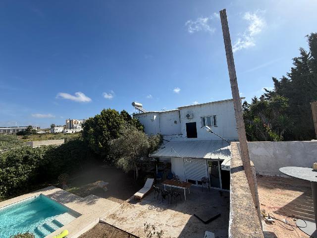 Imagen 21 Inmueble 305703 - Casa en venta en Chiclana De La Frontera / Junto a Moneleg en carretera Fuente Amarga