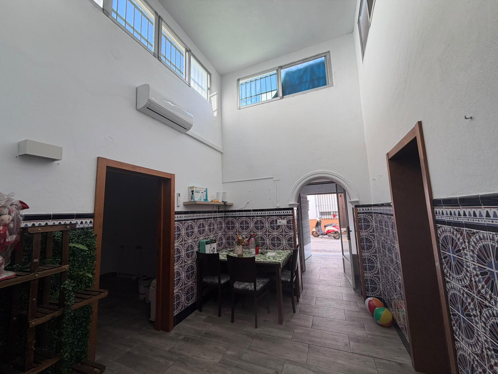 Imagen 6 Casa en venta en Chiclana De La Frontera / Cerca del Ies Pablo Ruiz Picasso