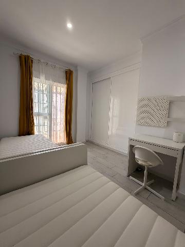 Imagen 9 Inmueble 305796 - Casa en venta en Chiclana De La Frontera / Cerca de Colegio Público las Albinas