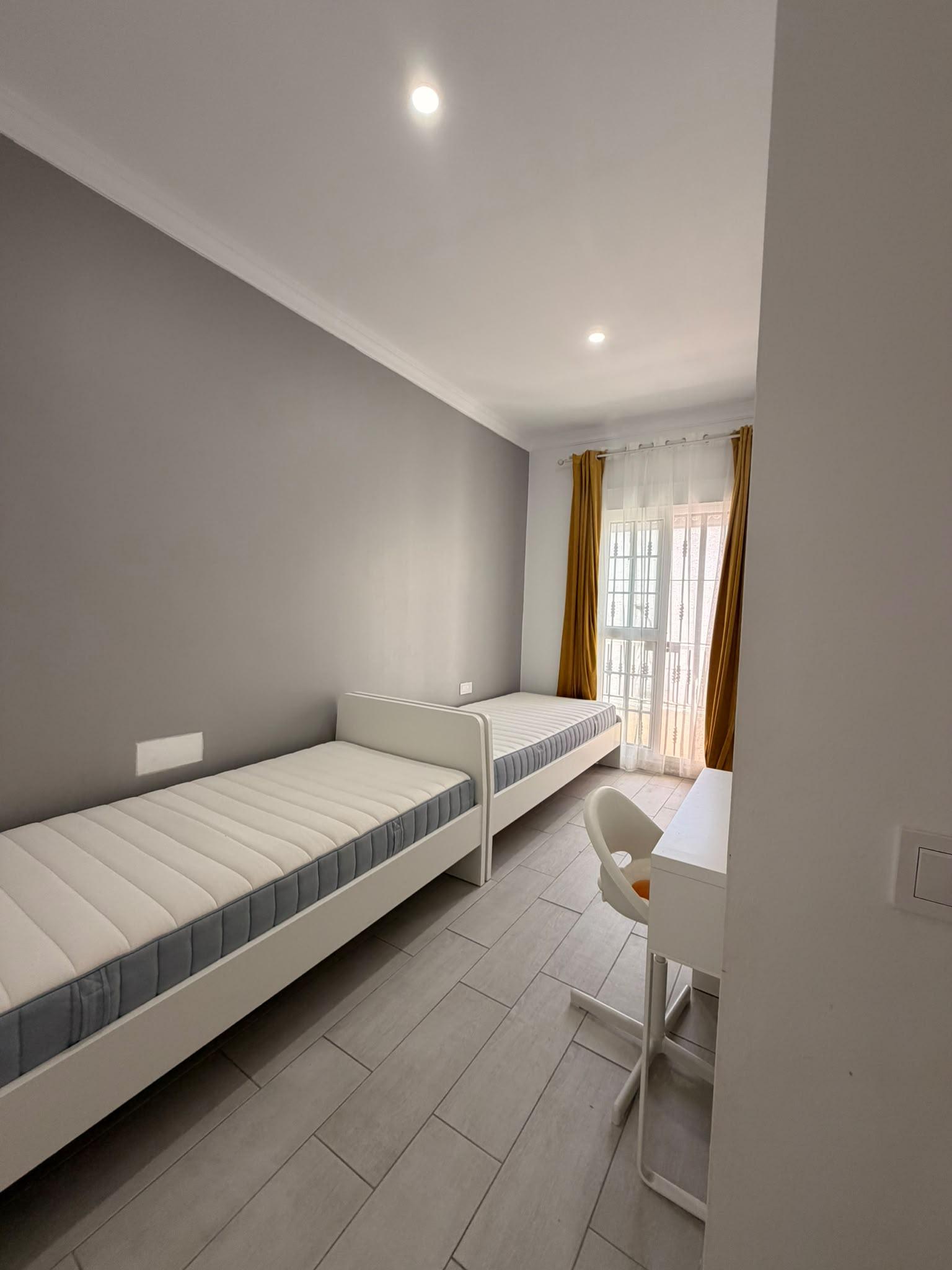 Imagen 5 Casa en venta en Chiclana De La Frontera / Cerca de Colegio Público las Albinas
