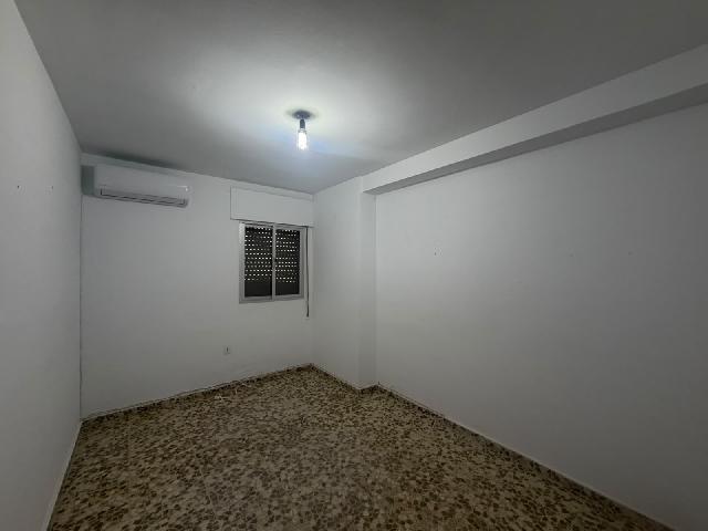 Imagen 12 Inmueble 305858 - Piso en venta en San Fernando / Cerca del colegio Puente Zuazo
