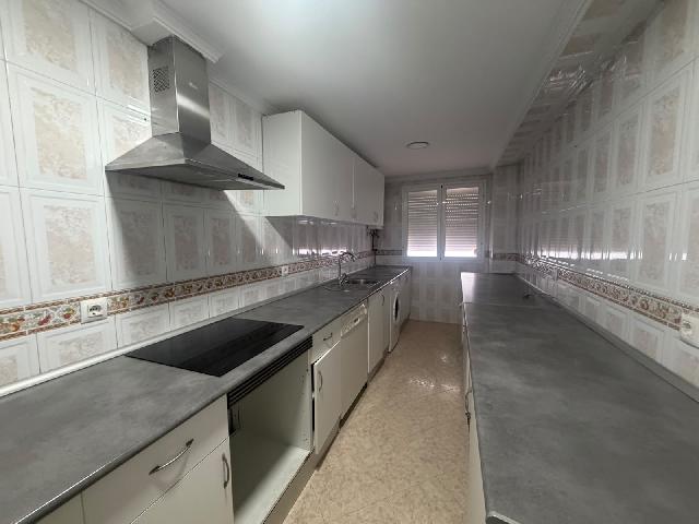 Imagen 16 Inmueble 305858 - Piso en venta en San Fernando / Cerca del colegio Puente Zuazo