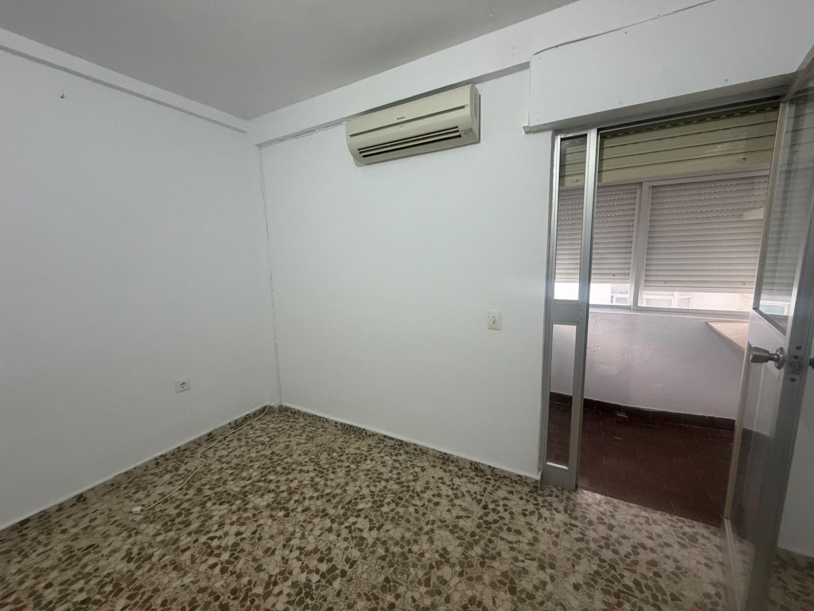Imagen 8 Piso en venta en San Fernando / Cerca del colegio Puente Zuazo