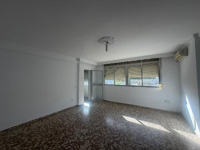 Imagen 2 Inmueble 305858 - Piso en venta en San Fernando / Cerca del colegio Puente Zuazo