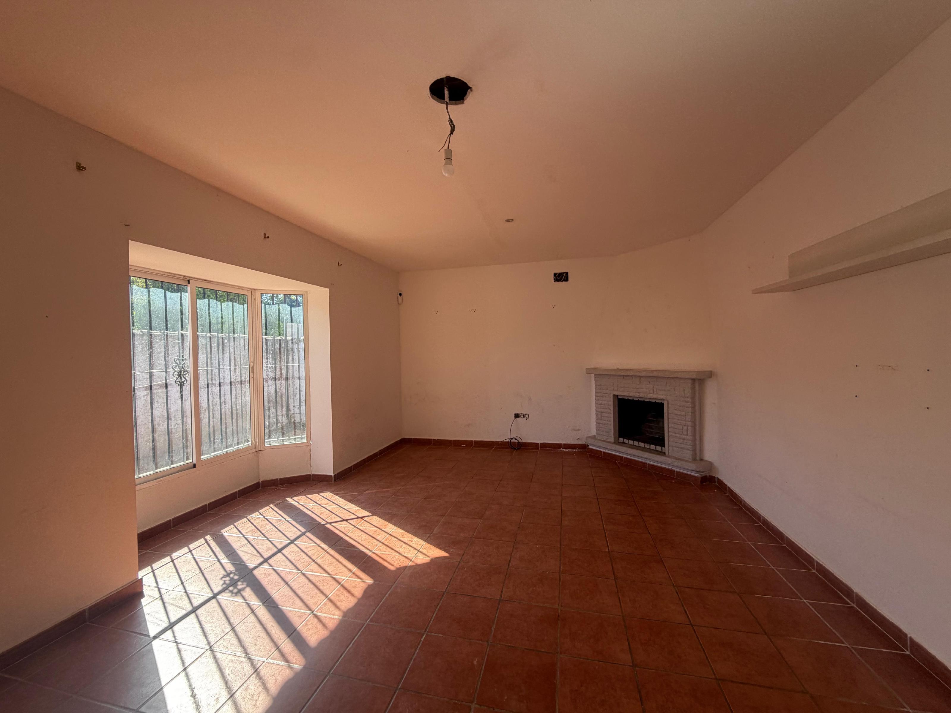 Imagen 2 Casa en venta en Chiclana De La Frontera / Cerca de la venta El Burro