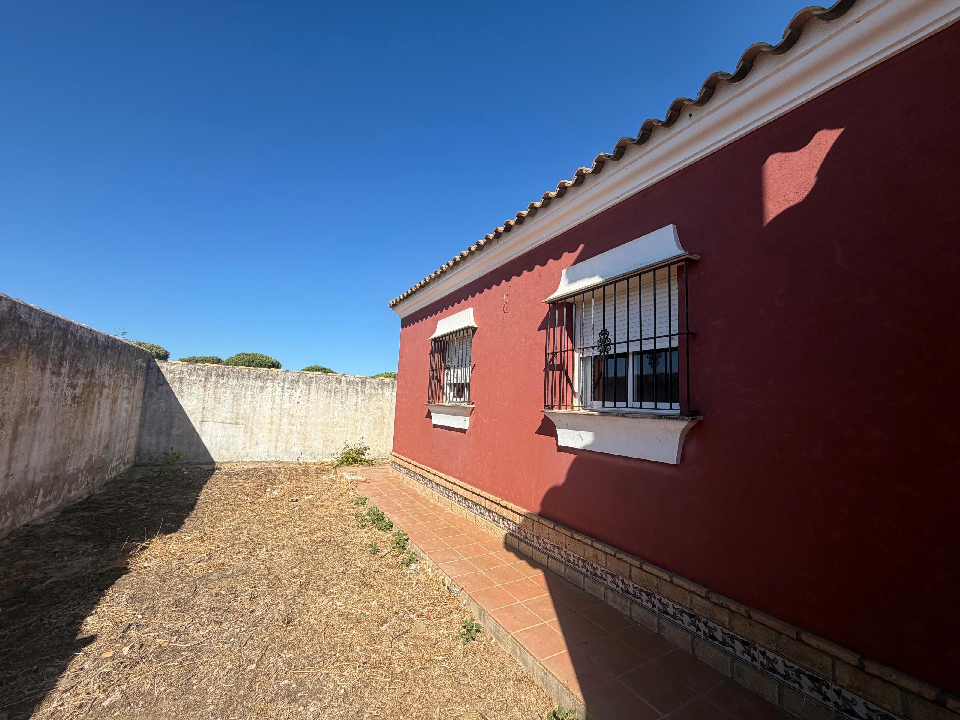 Imagen 6 Casa en venta en Chiclana De La Frontera / Cerca de la venta El Burro