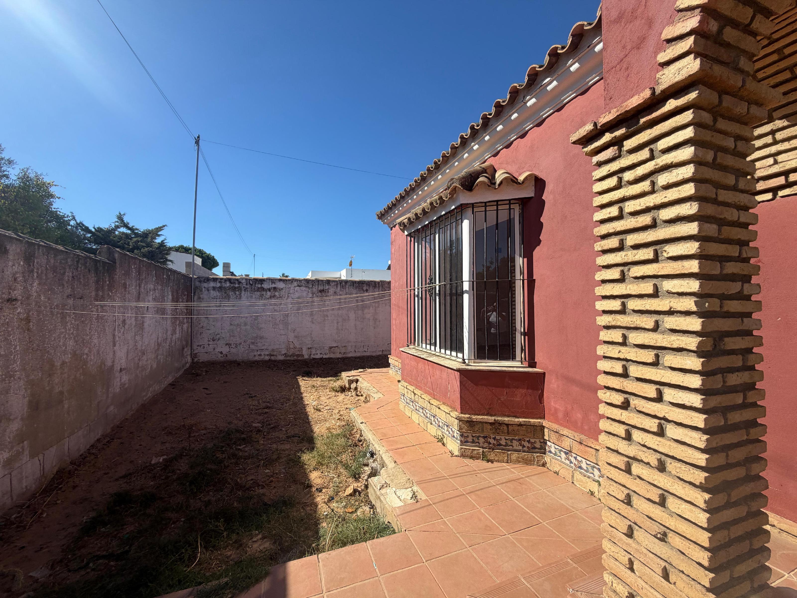 Imagen 13 Casa en venta en Chiclana De La Frontera / Cerca de la venta El Burro