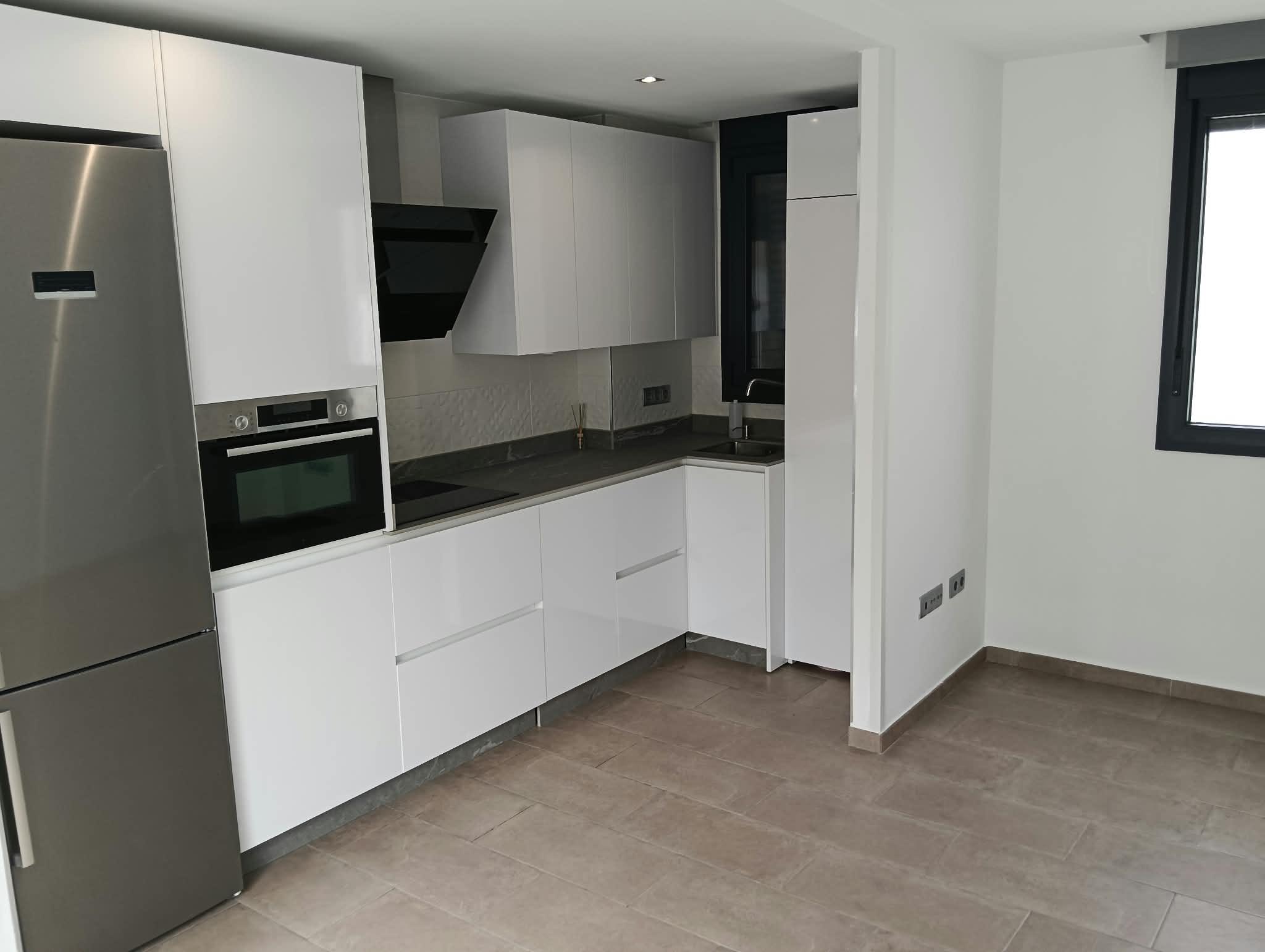 Imagen 3 Ático en venta en Cádiz / A 200 metros del Paseo de la Bahía