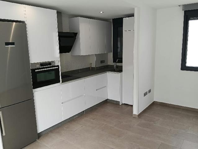 Imagen 3 Inmueble 305955 - Ático en venta en Cádiz / A 200 metros del Paseo de la Bahía
