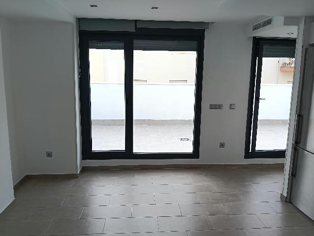 Imagen 2 Inmueble 305955 - Ático en venta en Cádiz / A 200 metros del Paseo de la Bahía