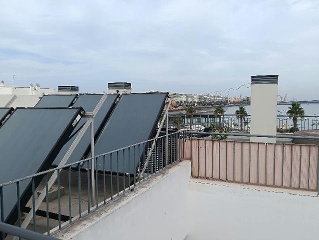 Imagen 19 Inmueble 305955 - Ático en venta en Cádiz / A 200 metros del Paseo de la Bahía
