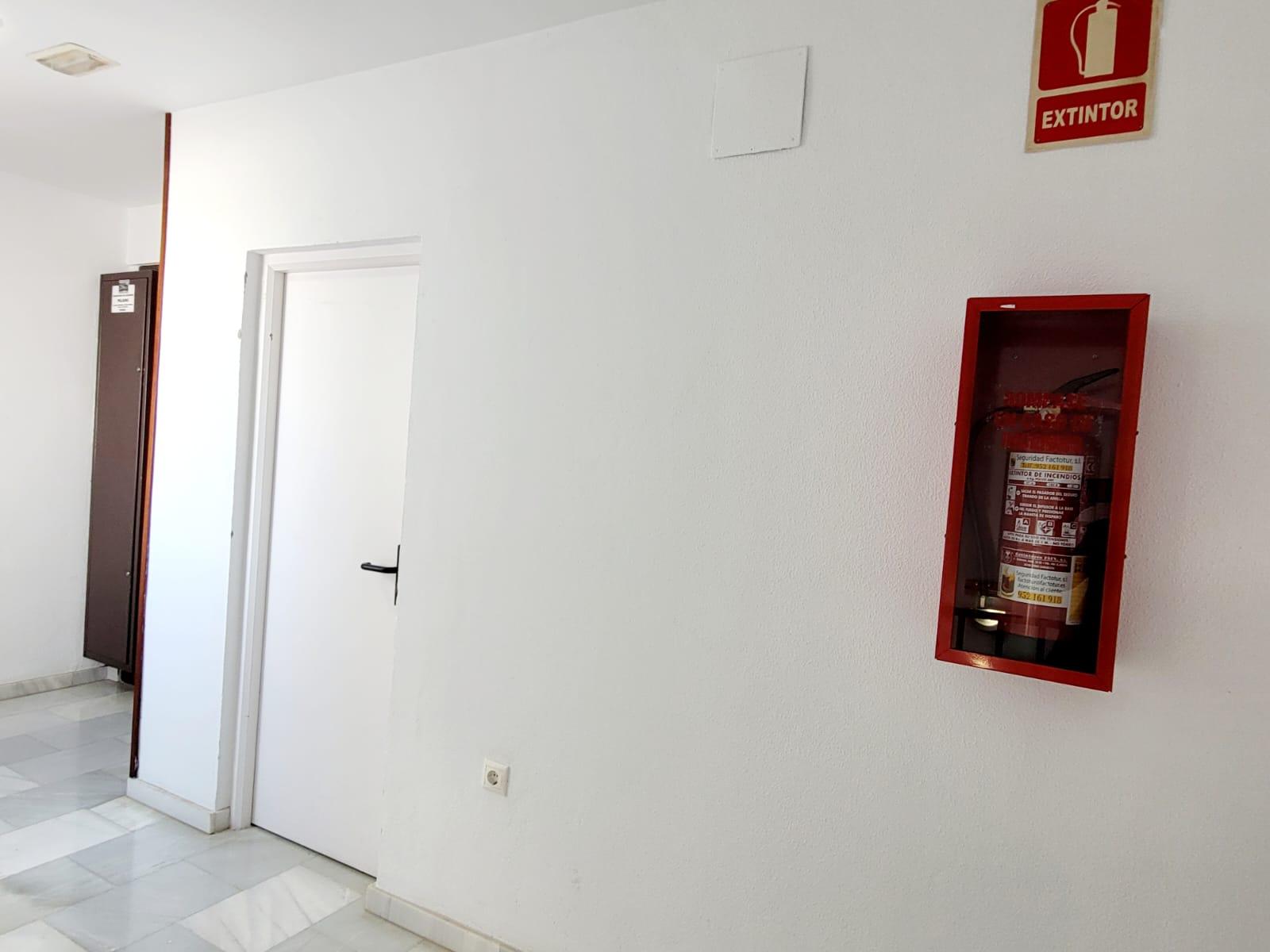Imagen 17 Piso en venta en Chiclana De La Frontera / Al lado de Escuela Infantil Timón