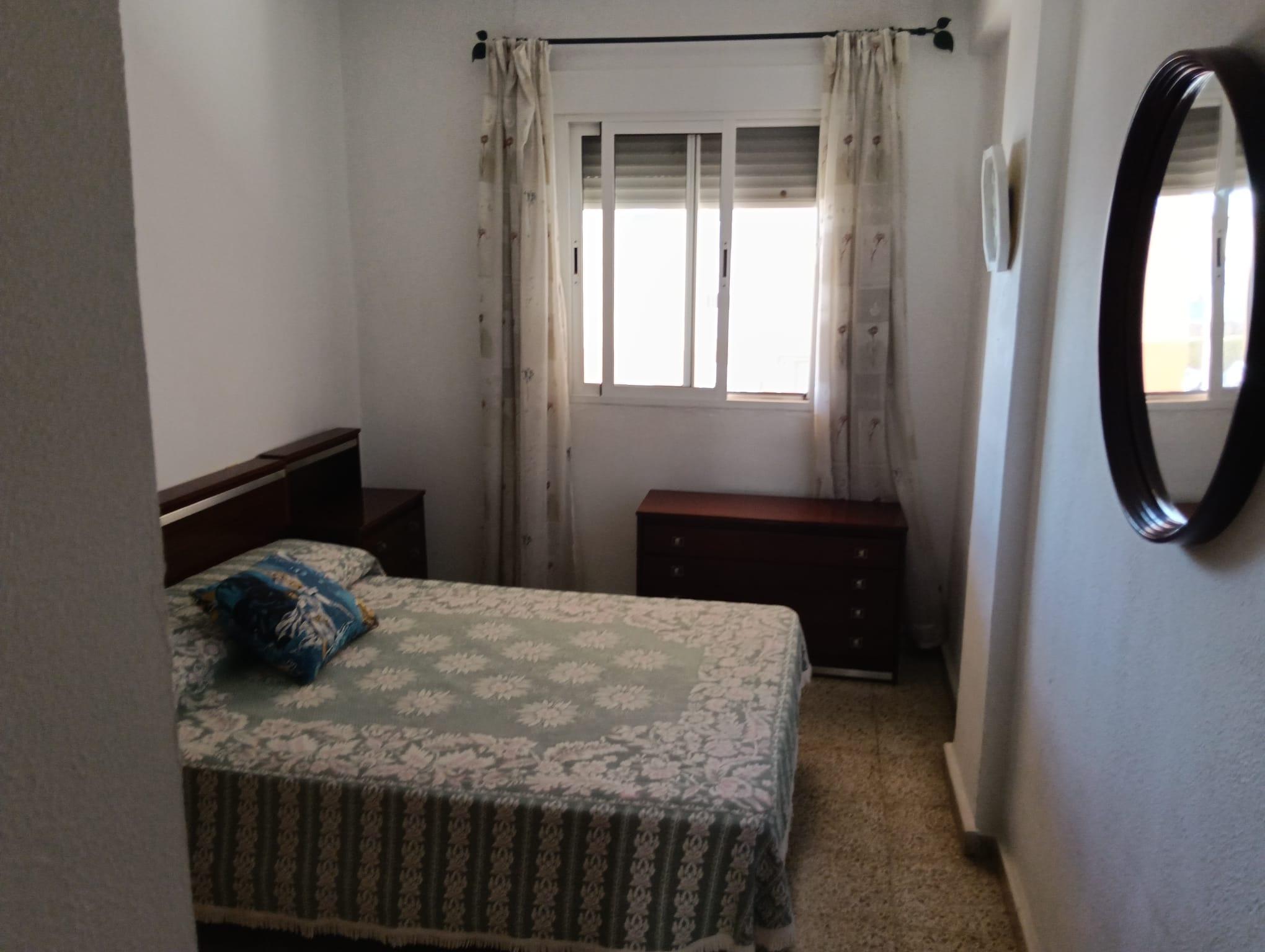 Imagen 16 Dúplex en venta en Cádiz / A 200 metros de la Playa de la Victoria