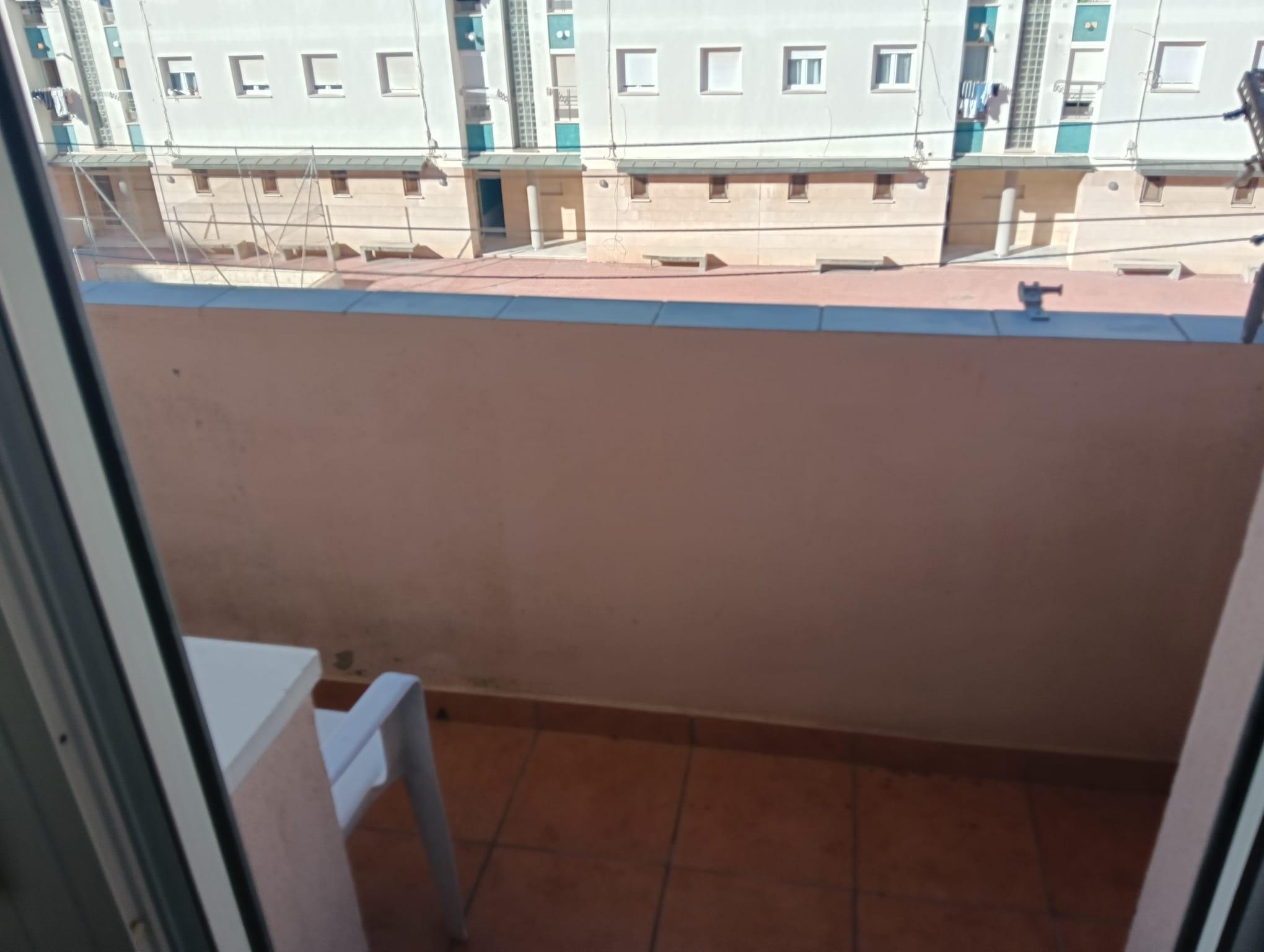 Imagen 24 Dúplex en venta en Cádiz / A 200 metros de la Playa de la Victoria