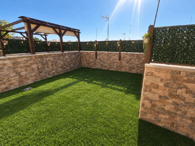 Imagen 1 Inmueble 306137 - Casa en venta en San Fernando / Cerca de Colegio Reina De La Paz