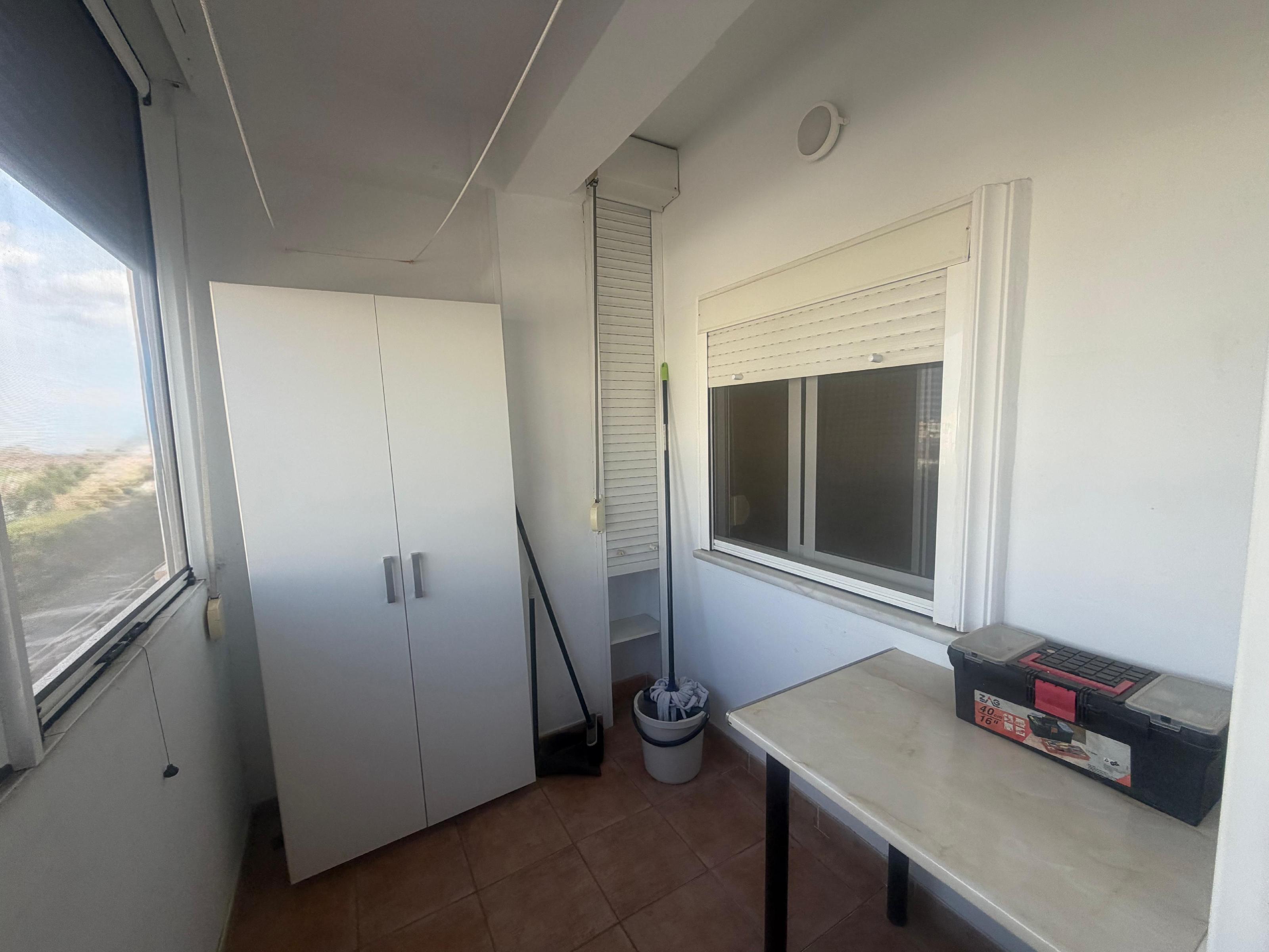 Imagen 4 Piso en venta en San Fernando / Cerca del Colegio Liceo