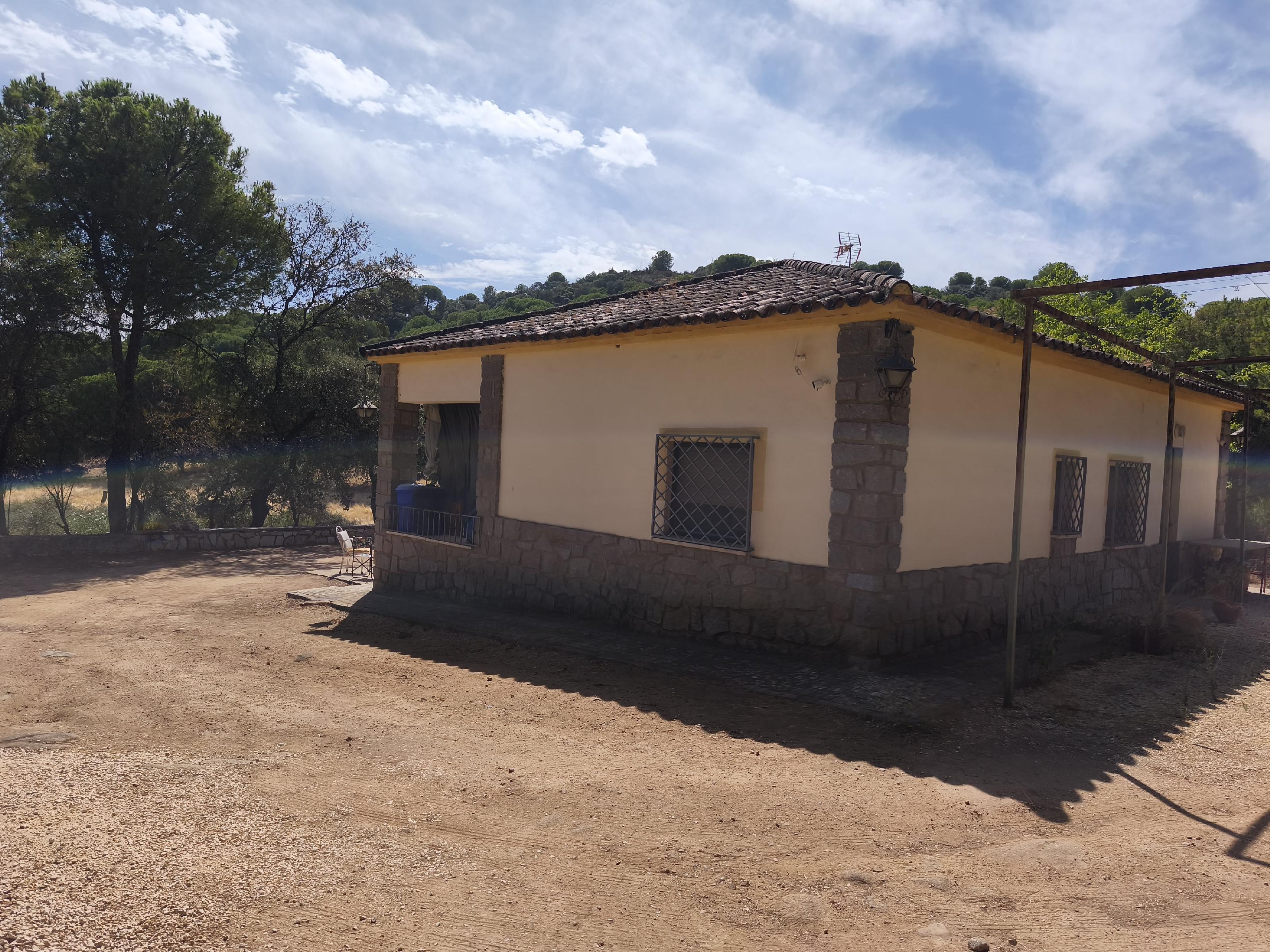 Imagen 3 Casa Rústica en venta en Andújar / Urbanización Navalgrillo junto a Restaurante Los Pinos