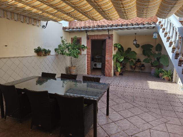 Imagen 15 Inmueble 299890 - Casa Adosada en venta en Andújar / Juan a la Iglesia de San Bartolomé