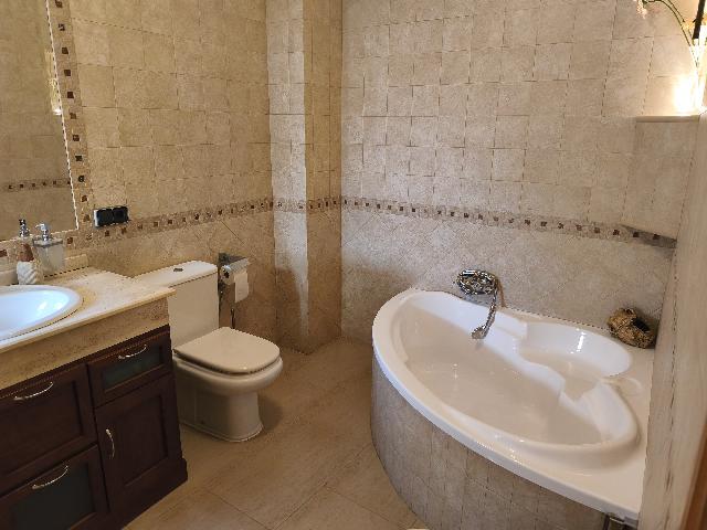 Imagen 22 Inmueble 299890 - Casa Adosada en venta en Andújar / Juan a la Iglesia de San Bartolomé