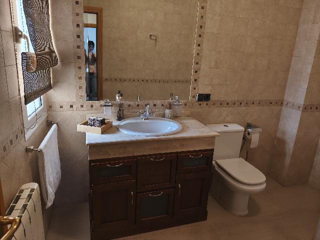 Imagen 21 Inmueble 299890 - Casa Adosada en venta en Andújar / Juan a la Iglesia de San Bartolomé