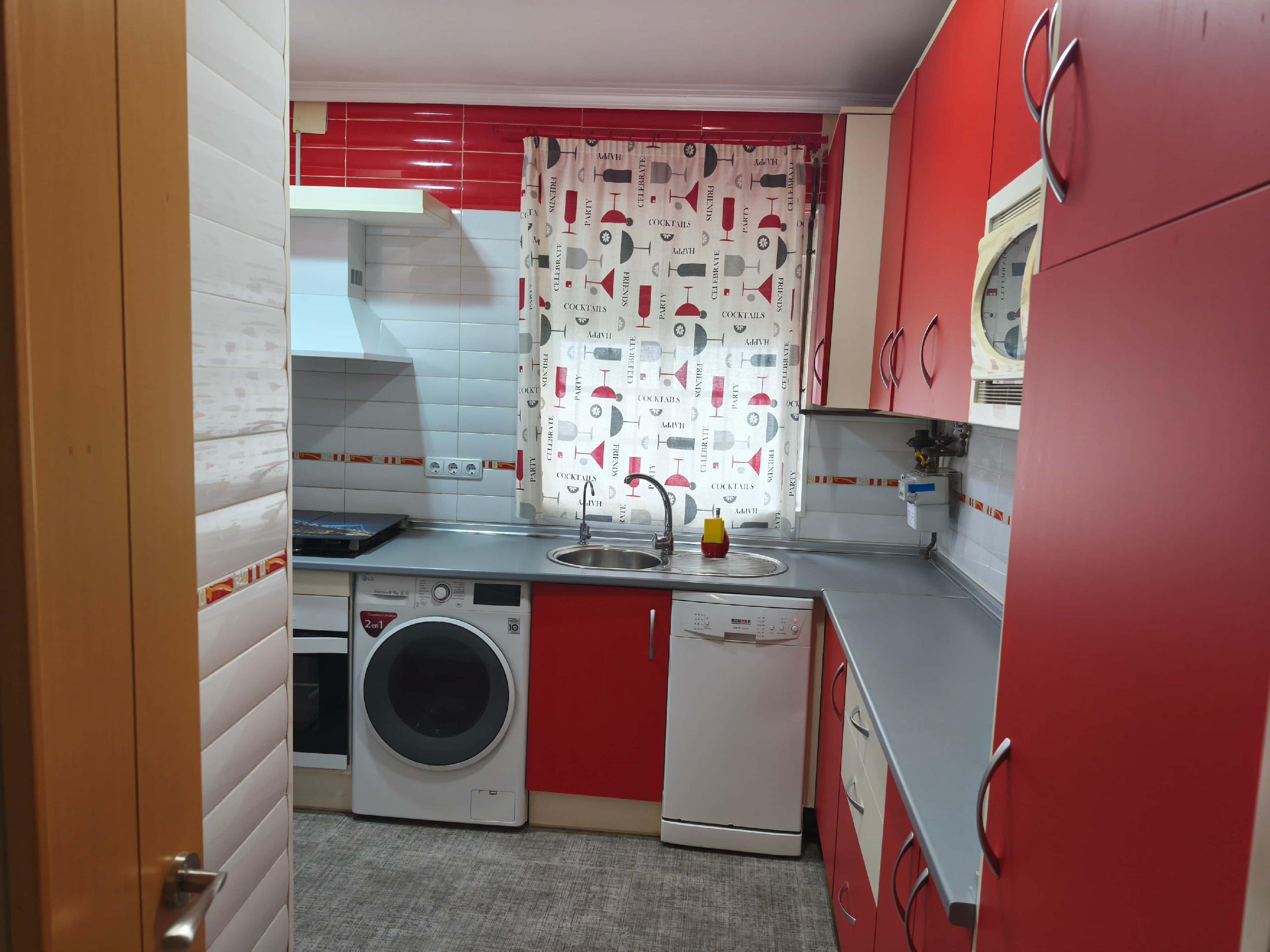 Imagen 1 Apartamento en venta en Andújar / A 50 metros de la Plaza de Toros