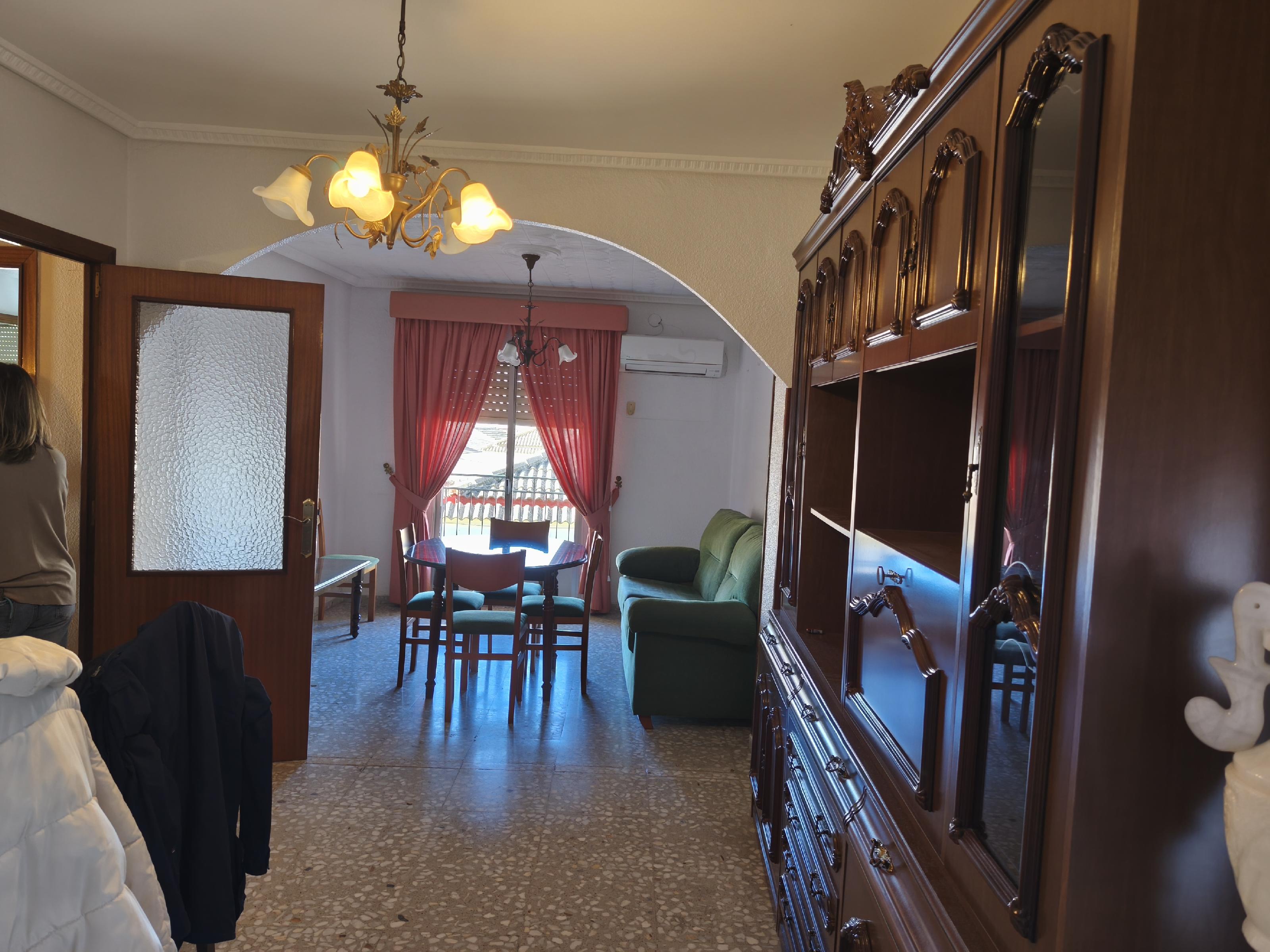 Imagen 2 Apartamento en venta en Andújar / Junto a Iglesia de San Bartolomé