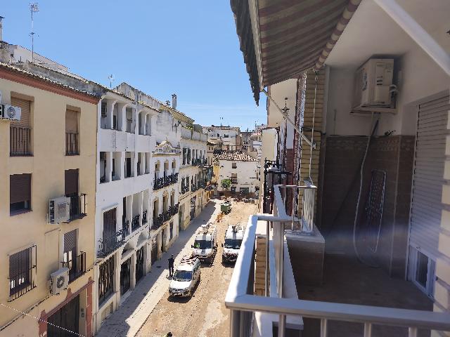 Imagen 1 Inmueble 302123 - Apartamento en venta en Andújar / A tan solo 50 metros de la Plaza Vieja