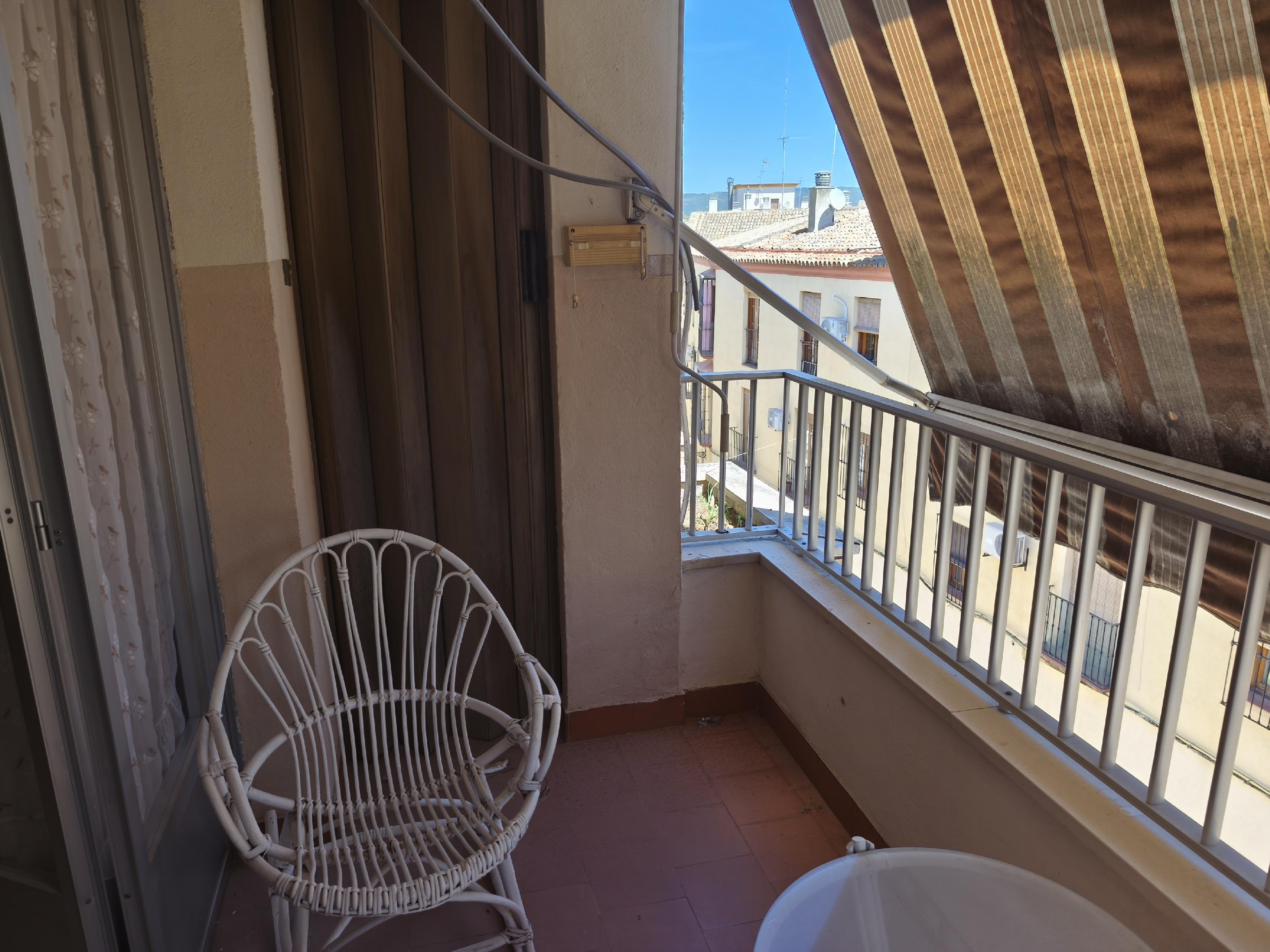 Imagen 3 Apartamento en venta en Andújar / A tan solo 50 metros de la Plaza Vieja